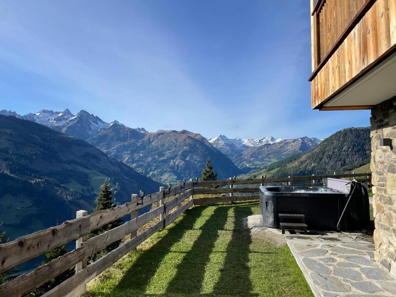 Panorama Berg Chalet Grosskirchheim Bagian luar foto